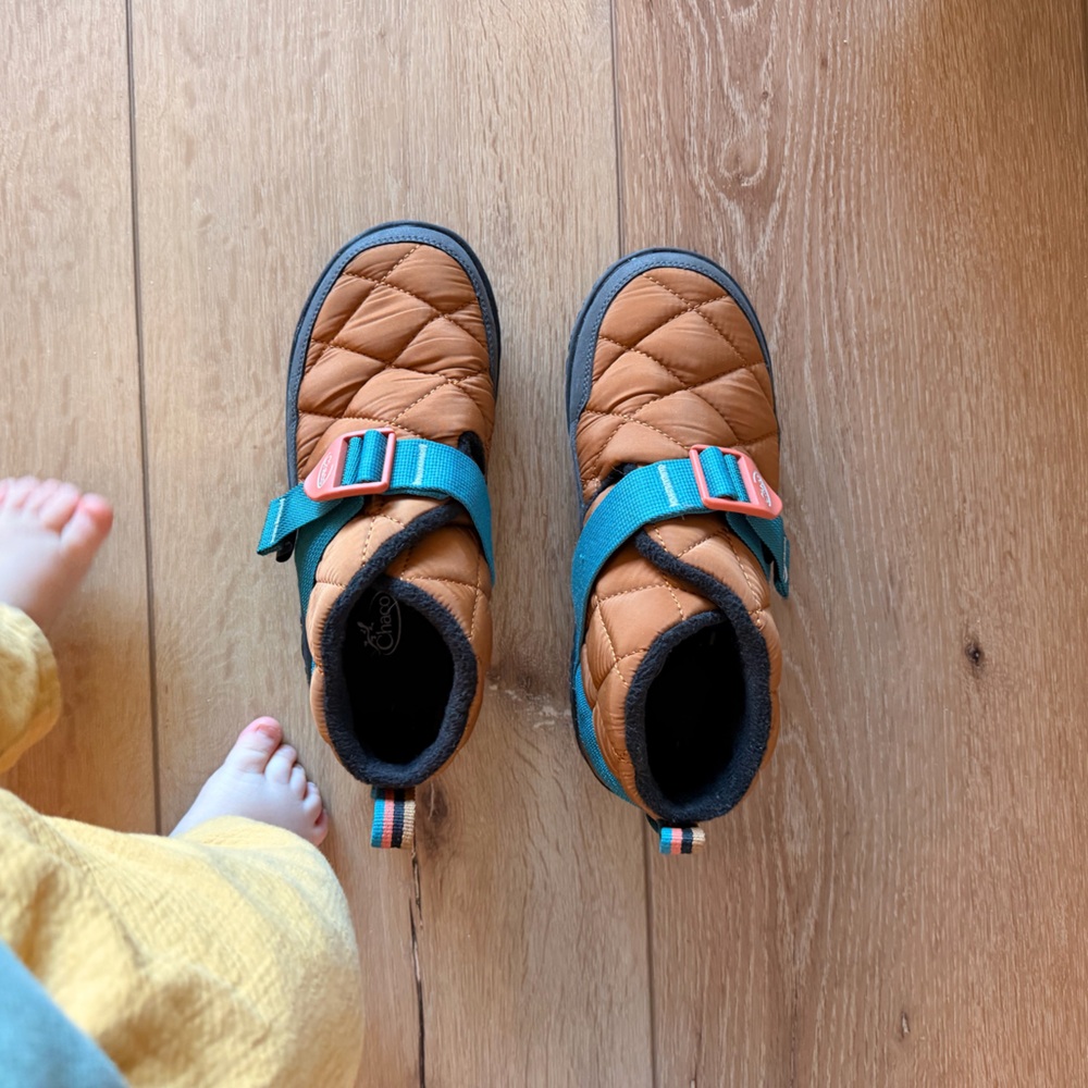 Chaco Quilted Brown and Teal Women's Shoes